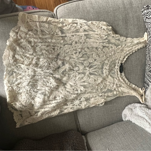 Crochet mesh top - Picture 2 of 2